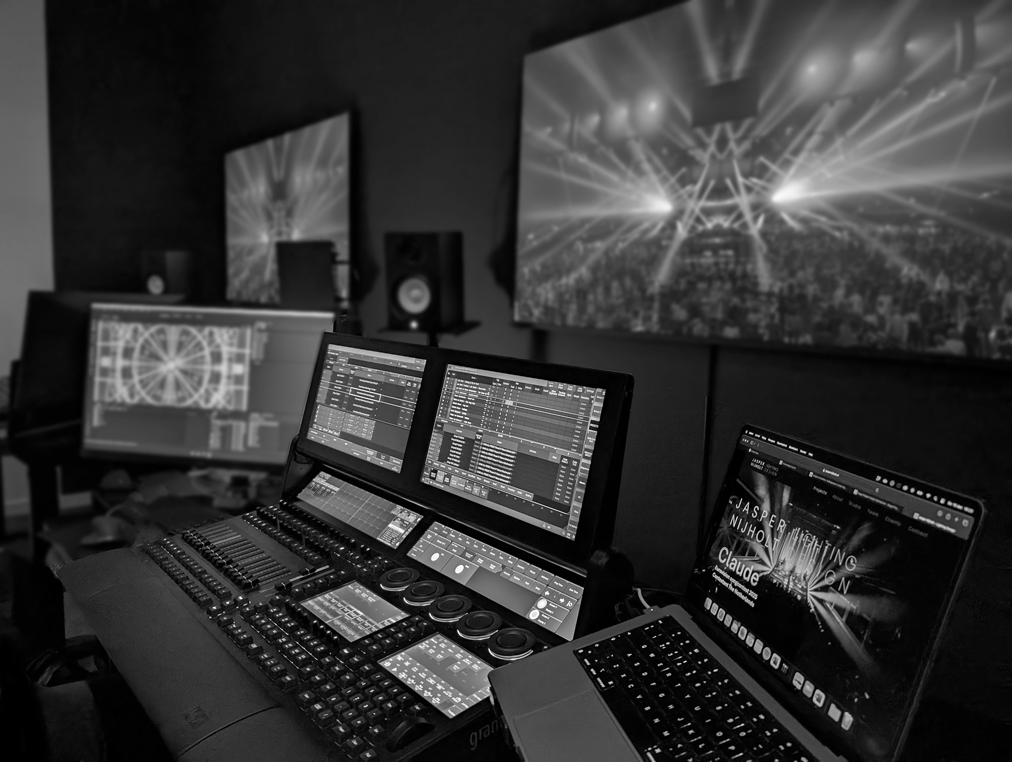 Studio1